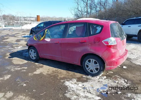 2010 Honda Fit from USA, damaged, VIN JHMGE8H26AC032762